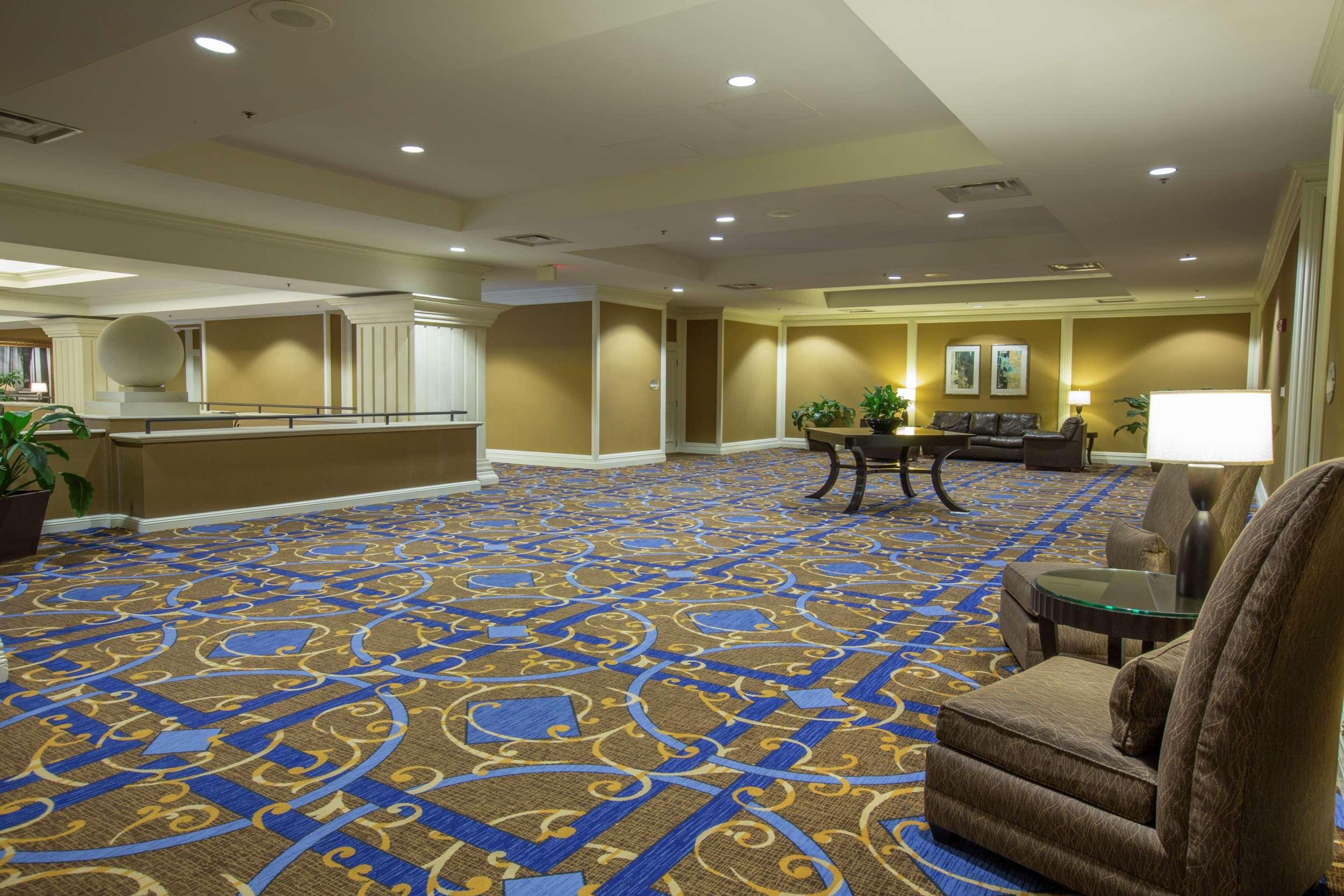 Отель Doubletree By Hilton Chicago O'Hare Airport-Розмонт Экстерьер фото