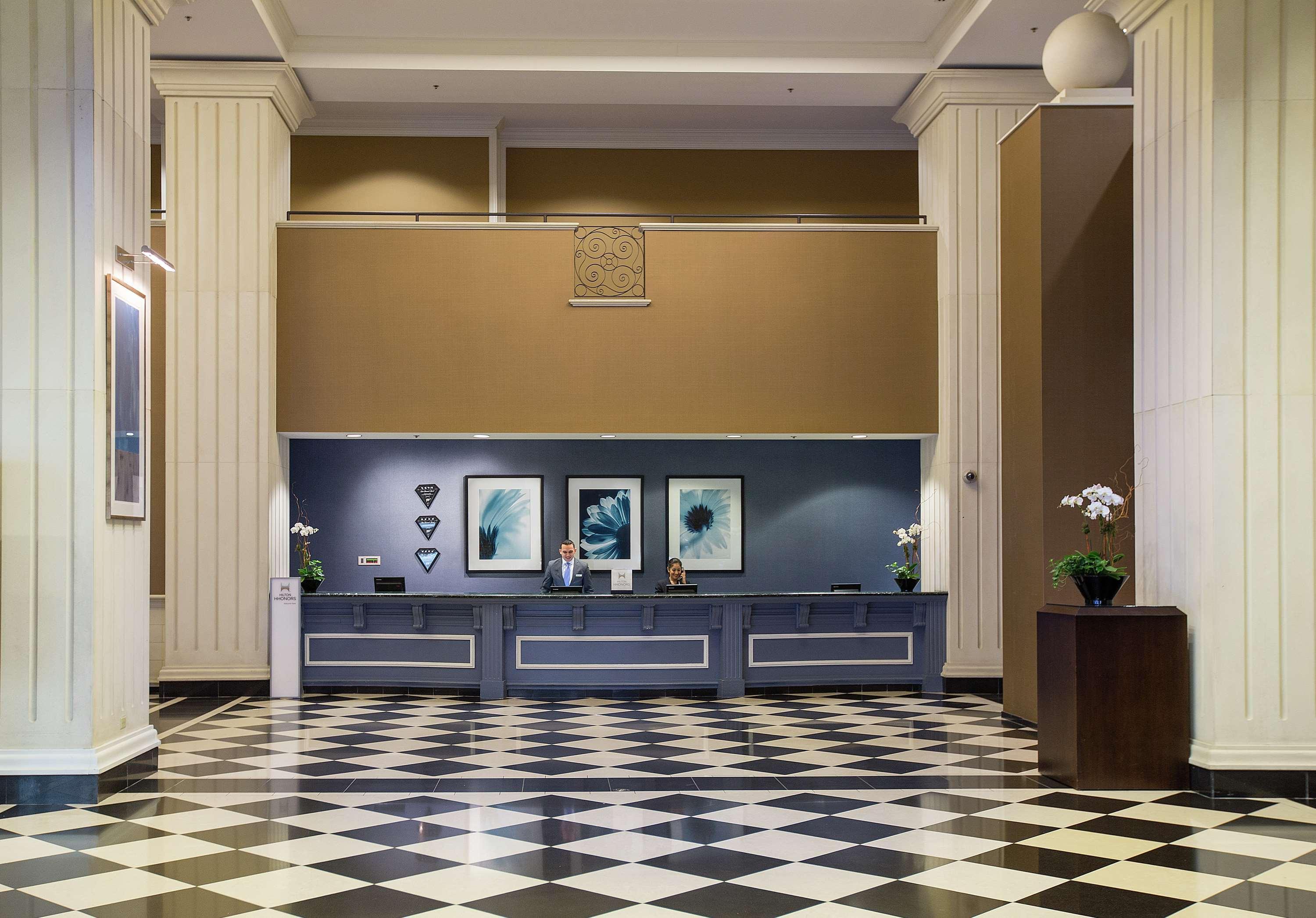 Отель Doubletree By Hilton Chicago O'Hare Airport-Розмонт Экстерьер фото