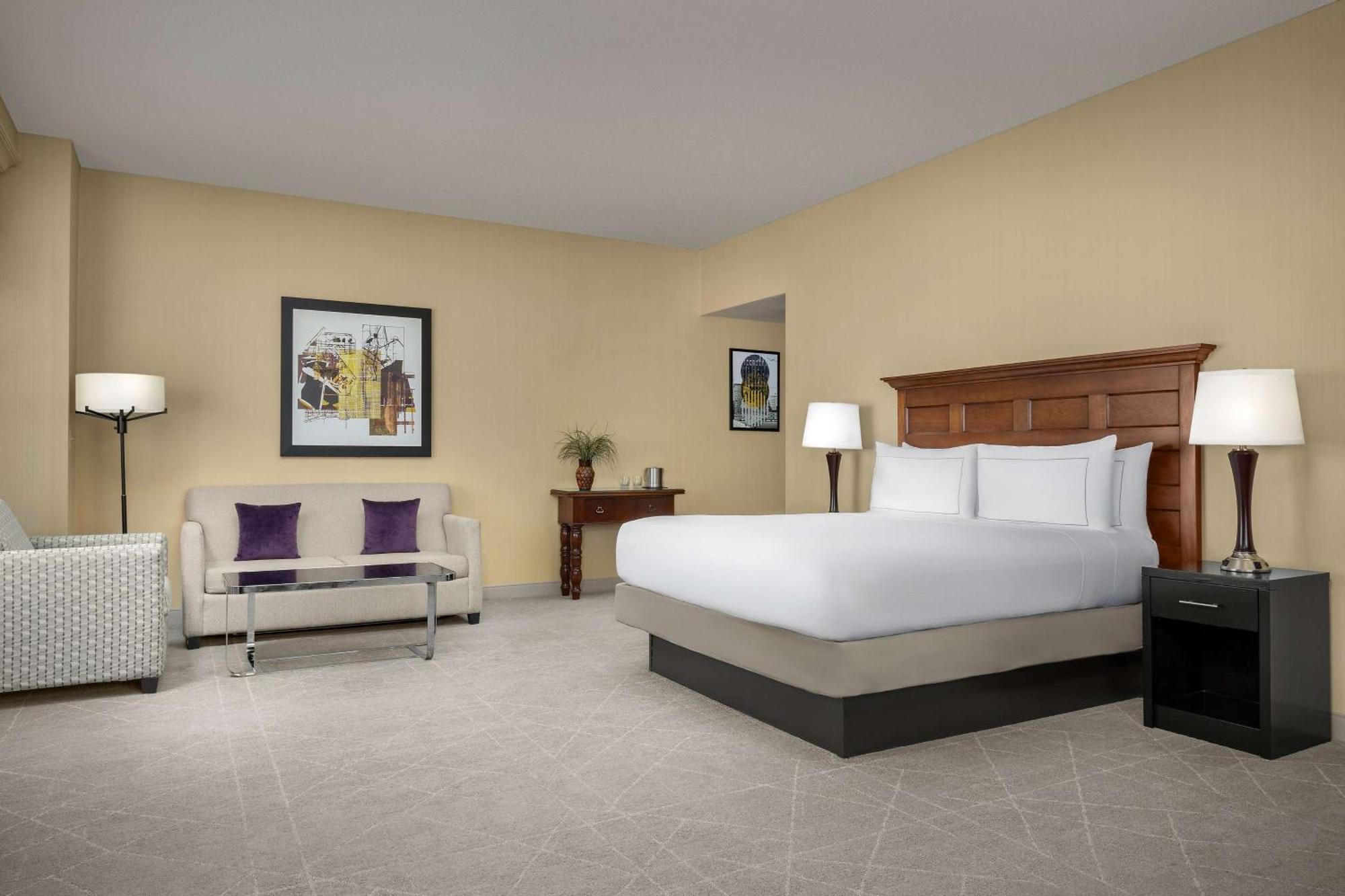 Отель Doubletree By Hilton Chicago O'Hare Airport-Розмонт Экстерьер фото